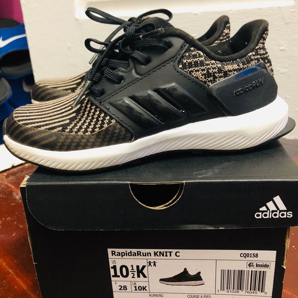 SOLD SOLD SOLD!!!!! TODDLER SNEAKERS - Picture 2 of 4